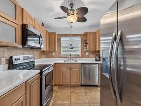 9821 Sunrise Lakes Blvd 107, Sunrise FL 33322