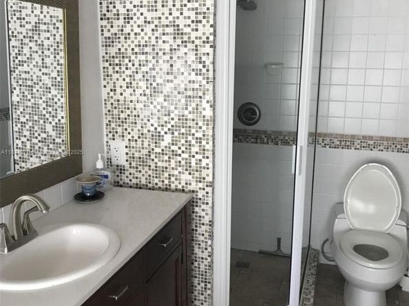 10483 SW 78th St, Miami FL 33173