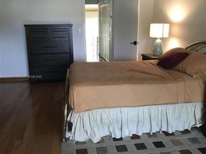 10483 SW 78th St, Miami FL 33173