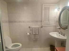 10483 SW 78th St, Miami FL 33173