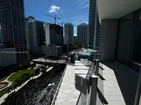 300 Biscayne Boulevard Way 1806, Miami FL 33131