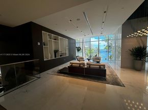 300 Biscayne Boulevard Way 1806, Miami FL 33131