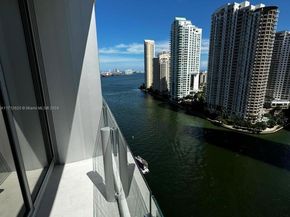 300 Biscayne Boulevard Way 1806, Miami FL 33131