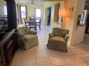 1500 NW 90th Way, Plantation FL 33322