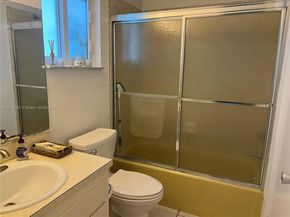 1500 NW 90th Way, Plantation FL 33322