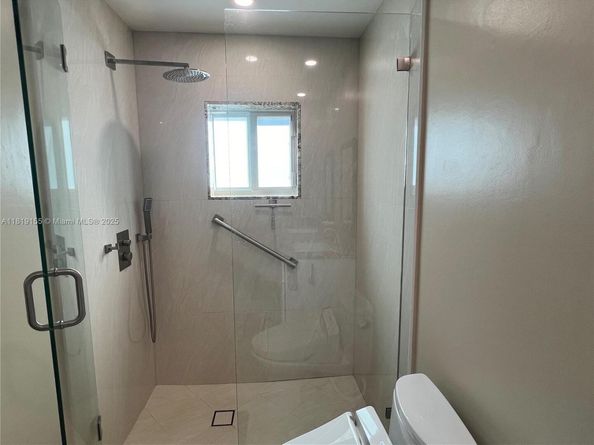 1500 NW 90th Way, Plantation FL 33322