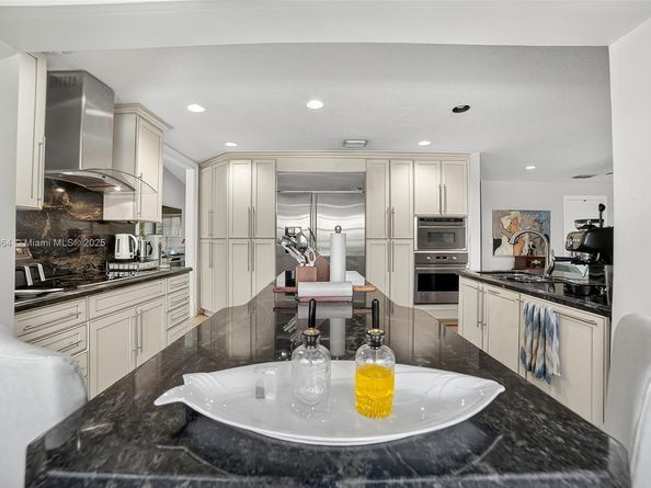 14606 SW 153rd Pl, Miami FL 33196