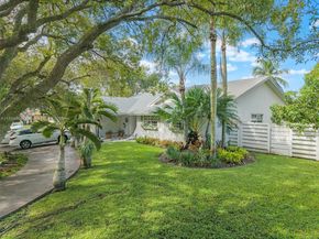 14606 SW 153rd Pl, Miami FL 33196