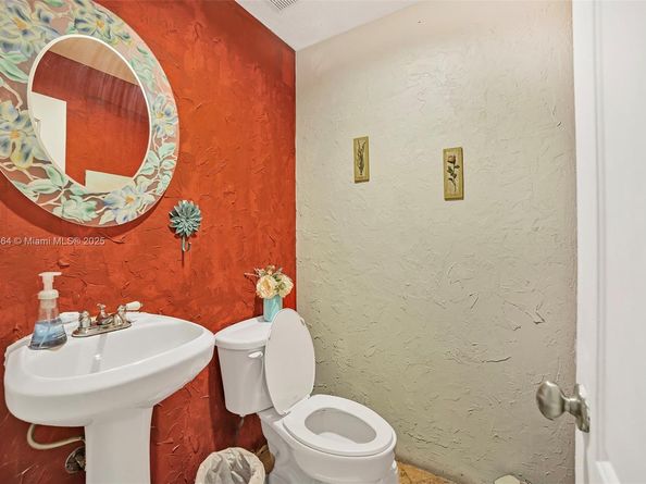 14606 SW 153rd Pl, Miami FL 33196