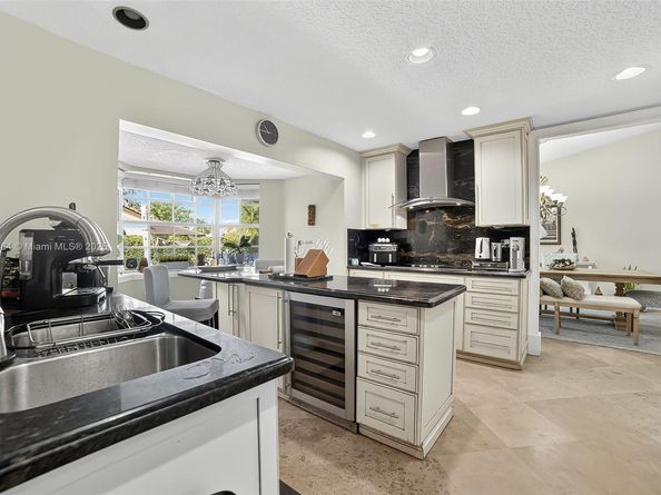 14606 SW 153rd Pl, Miami FL 33196
