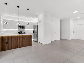 12373 NW 24th Pl, Miami FL 33167