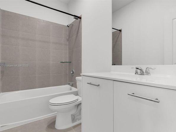 12373 NW 24th Pl, Miami FL 33167