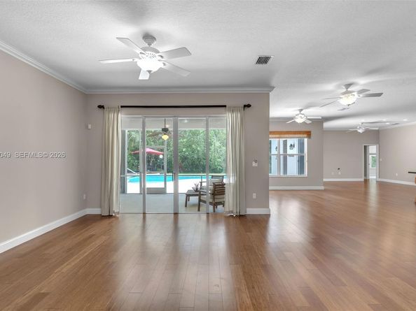 3140 Fairways Dr, Homestead FL 33035