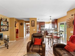 1071 SW 101st Ter, Pembroke Pines FL 33025