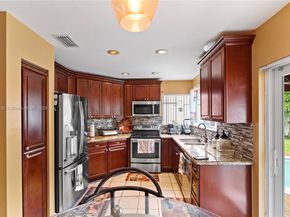 1071 SW 101st Ter, Pembroke Pines FL 33025