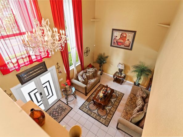1071 SW 101st Ter, Pembroke Pines FL 33025