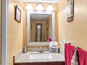 1071 SW 101st Ter, Pembroke Pines FL 33025