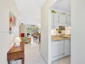 5002 NW 35th St 210, Lauderdale Lakes FL 33319