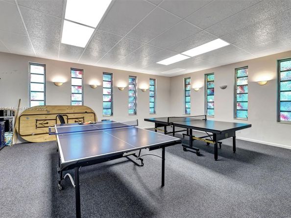 5002 NW 35th St 210, Lauderdale Lakes FL 33319