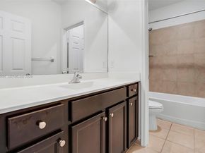 3440 W 100th Ter, Hialeah FL 33018
