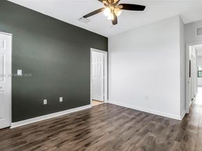 3440 W 100th Ter, Hialeah FL 33018