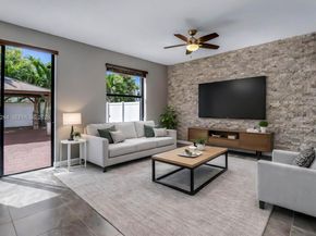 3440 W 100th Ter, Hialeah FL 33018