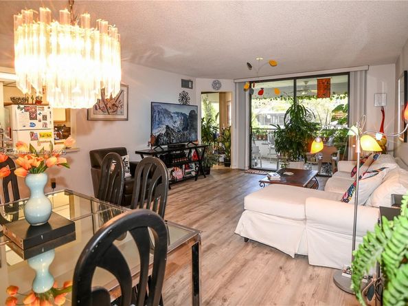 1490 Sheridan St 12A, Hollywood FL 33020