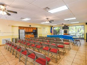 1490 Sheridan St 12A, Hollywood FL 33020
