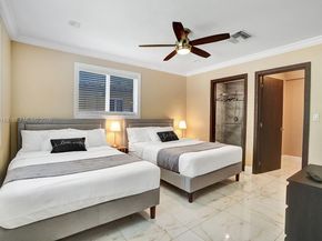 1318 Washington St, Hollywood FL 33019