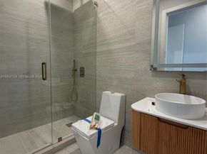 1637 Monroe St, Hollywood FL 33020