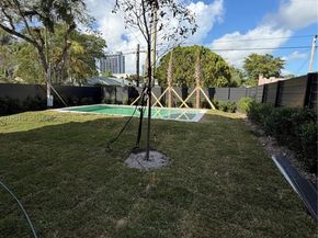 1637 Monroe St, Hollywood FL 33020