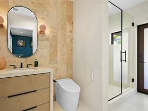 110 Holiday Dr, Hallandale Beach FL 33009