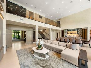 110 Holiday Dr, Hallandale Beach FL 33009