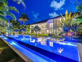 110 Holiday Dr, Hallandale Beach FL 33009