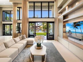 110 Holiday Dr, Hallandale Beach FL 33009