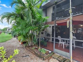 4347 SW 70th Ter, Davie FL 33314