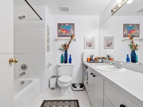 4347 SW 70th Ter, Davie FL 33314