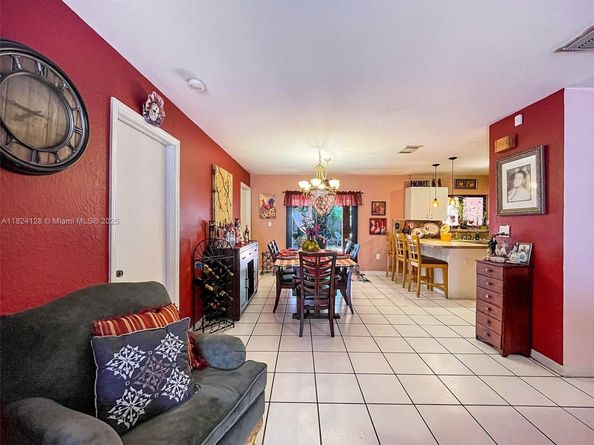 18003 SW 153rd Pl, Miami FL 33187