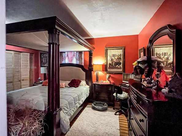 18003 SW 153rd Pl, Miami FL 33187