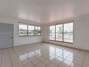 1255 Marseille Dr 125, Miami Beach FL 33141