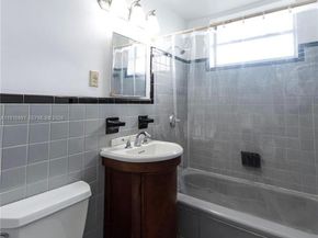 1255 Marseille Dr 125, Miami Beach FL 33141