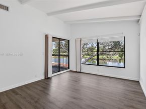 9703 N New River Canal Rd 103, Plantation FL 33324