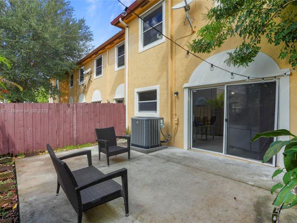 14098 SW 51st Ct, Miramar FL 33027