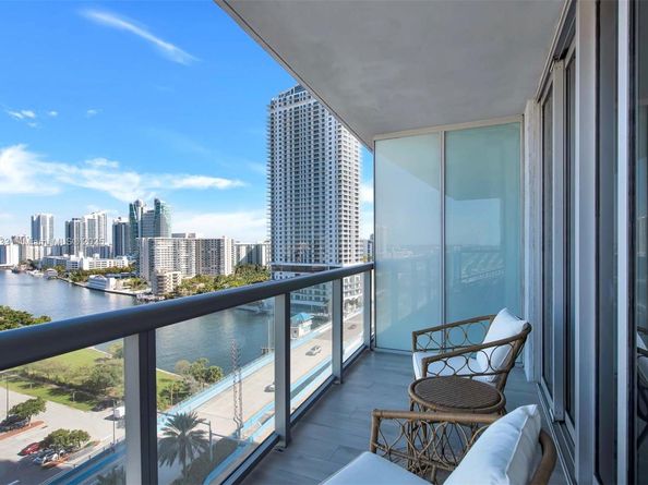 2602 E Hallandale Beach Blvd R1610, Hallandale Beach FL 33009