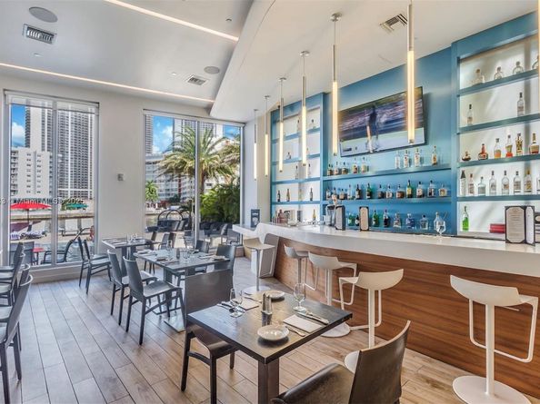 2602 E Hallandale Beach Blvd R1610, Hallandale Beach FL 33009