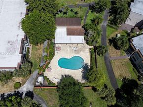 7500 NW 17th St 207, Plantation FL 33313