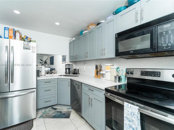 7500 NW 17th St 207, Plantation FL 33313