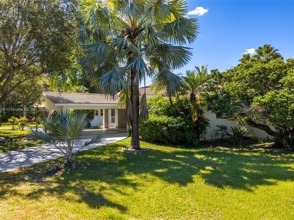 13150 SW 69th Ave, Pinecrest FL 33156