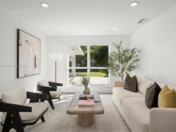 13150 SW 69th Ave, Pinecrest FL 33156