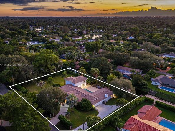 13150 SW 69th Ave, Pinecrest FL 33156